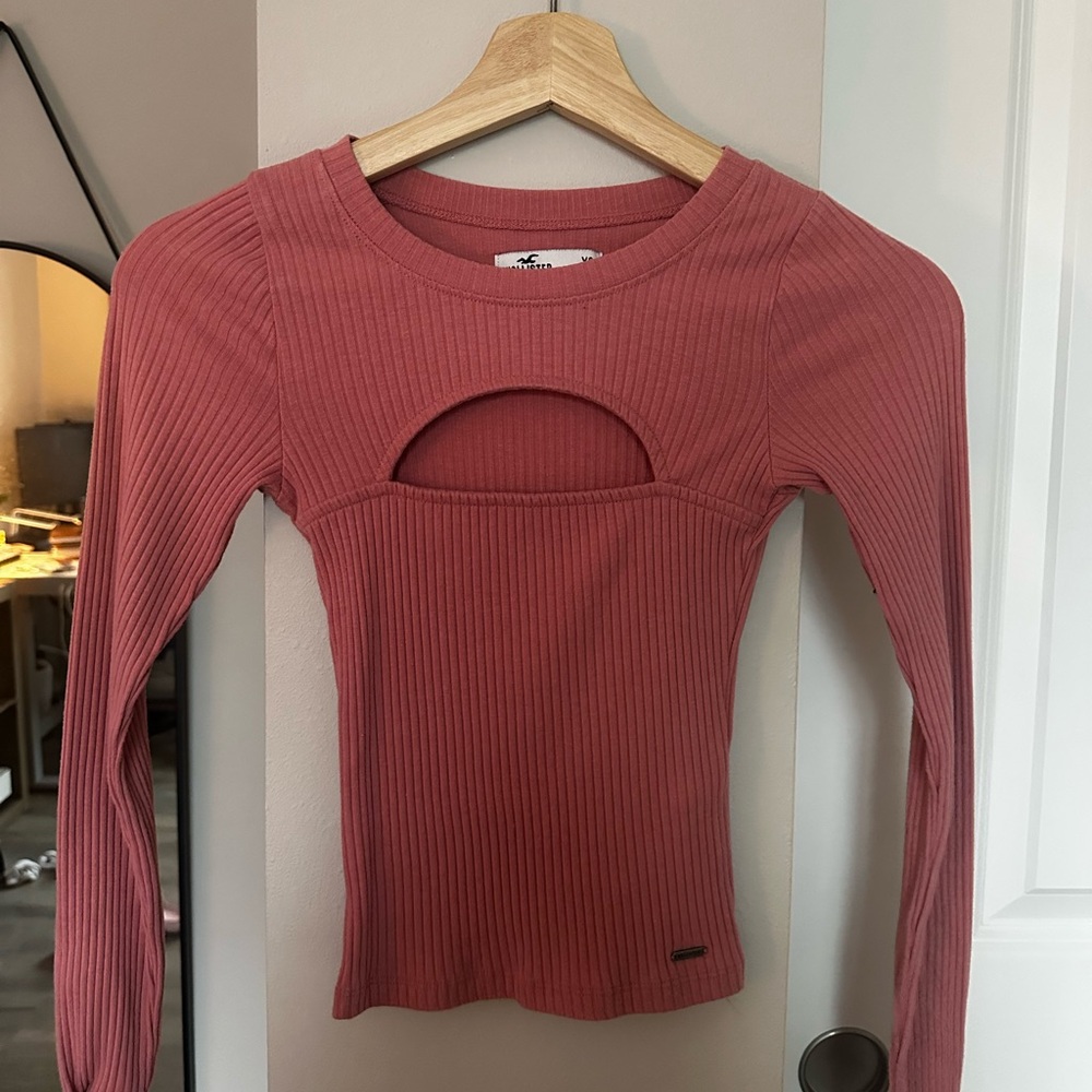 Hollister - Ribbed Cutout Blouse - Dusty Rose